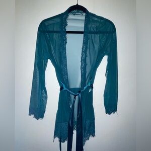 Elegant Teal Lace Robe
